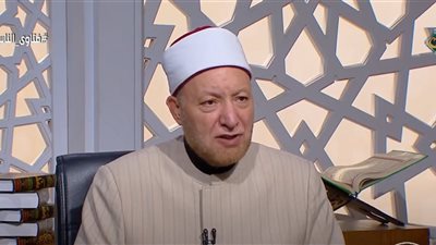 الشيخ عويضة عثمان يوضح حكم صيام المرأة دون إذن الزوج (فيديو)