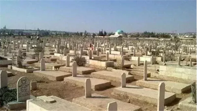 زيارة الحائض للقبور