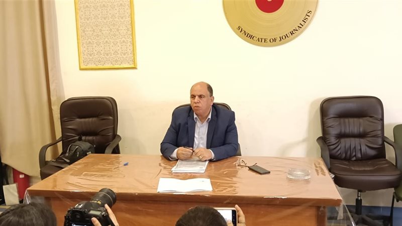 هشام يونس خلال المؤتمر