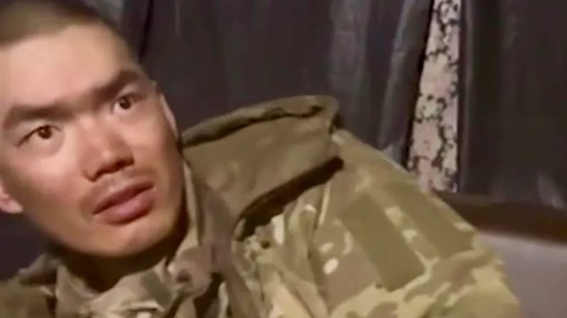 أحد الجنديين الصينيين