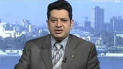 خبير اقتصادي: الطبقة المتوسطة تنهار والمصريون يعيشون بالمظاهر