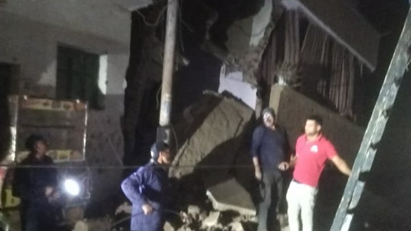المنزل المنهار بسوهاج