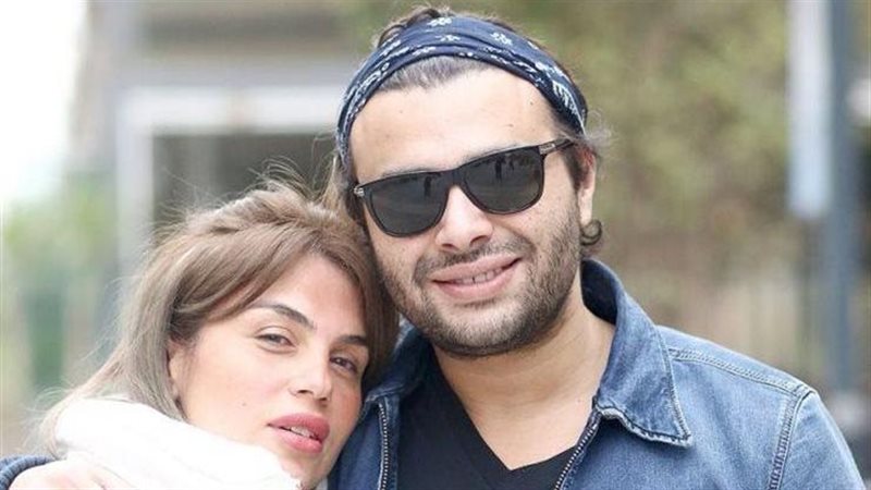 رامي صبري وزوجته