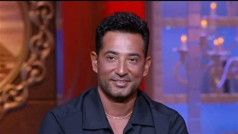 الفنان عمرو سعد