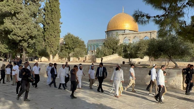 اقتحام المسجد الأقصي