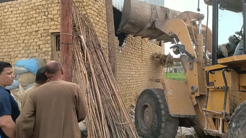 جانب من حملة الإزالة