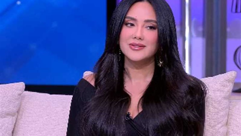 الفنانة مي القاضي