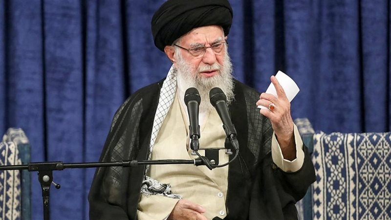 المرشد الإيراني علي