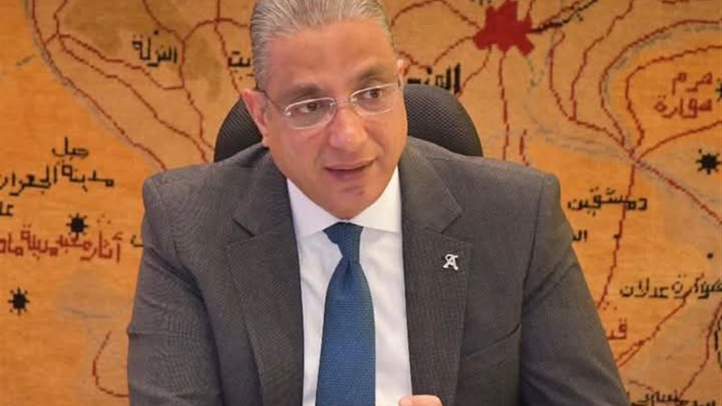 الدكتور احمد الانصارى