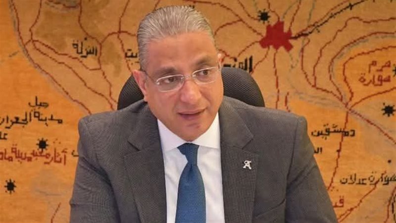 الدكتور احمد الانصارى