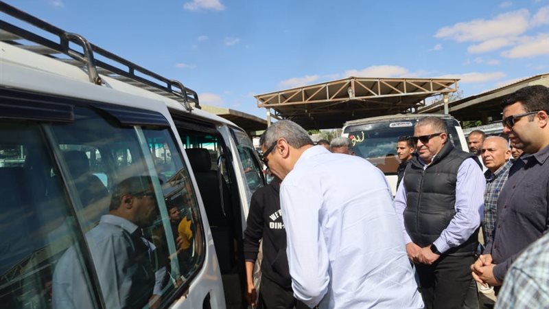 محافظ السويس يتفقد