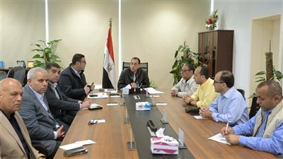 مدبولي: توجيه بالتنسيق مع الشركات بشأن موقف أراضي قطاع غرب رأس الحكمة