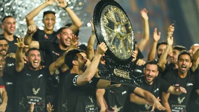 أمير هشام: ظهير أيسر الجيش المغربي مرشح للانضمام للأهلي