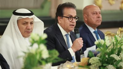 وزير الصحة يشارك في جلسة حوارية مع مجلس الأعمال المصري السعودي