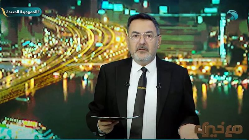 الإعلامي خيري رمضان