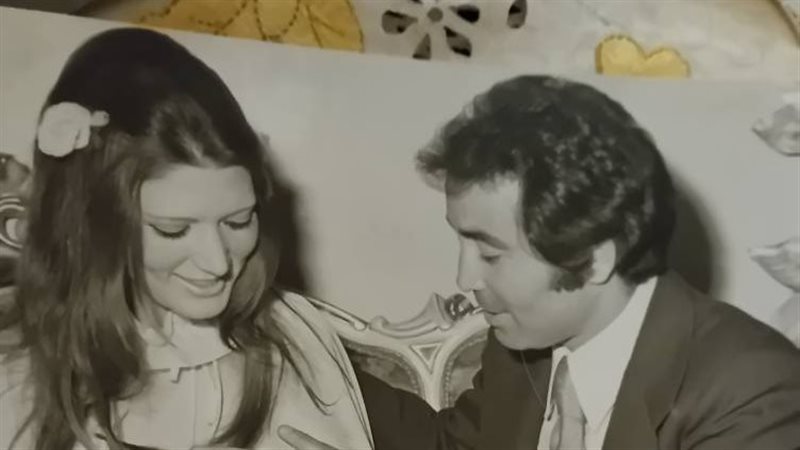 شمس البارودي وحسن