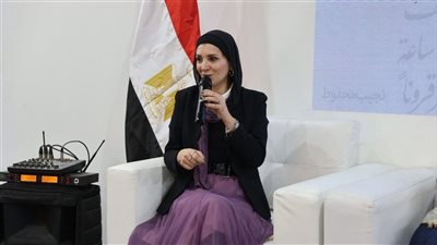 بمعرض الكتاب.. ندوة بجناح القومي للمرأة تناقش القراءة الرقمية 