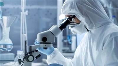 لمراقبة الوباء.. علماء صينيون يحددون طفرة حاسمة في فيروس الإيبولا