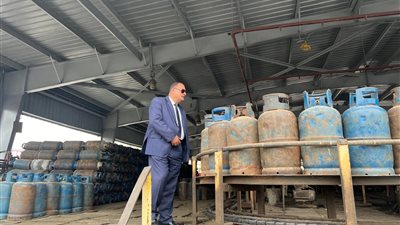 إحباط محاولة بيع غاز بالسوق السوداء بعد ضبط كميات ضخمة بدمياط