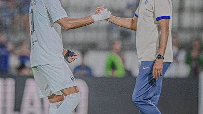 آخرهم بنزيما.. أبرز من لعب لقطبي الكرة السعودية «الهلال والاتحاد» 
