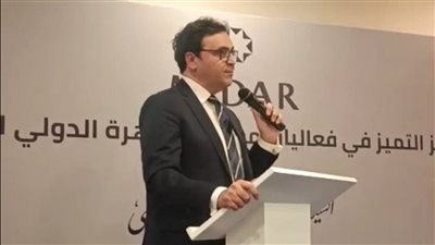 وزير الثقافة يسدل الستار على «الدورة 57» لمعرض الكتاب بتوزيع جوائز الإبداع 