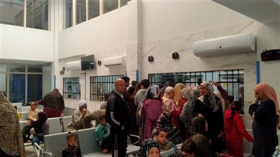 الكشف على 253 حالة وتحويل 66 لاستكمال العلاج في قافلة طبية بالمنوفية