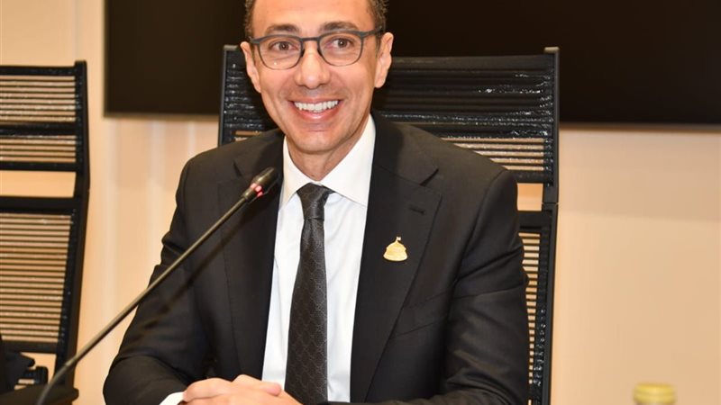 النائب الدكتور شريف