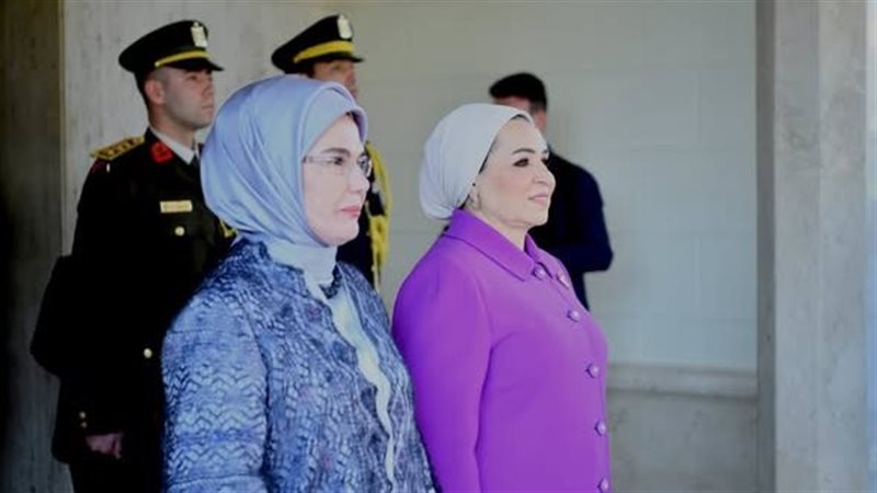 انتصار السيسي ترحب
