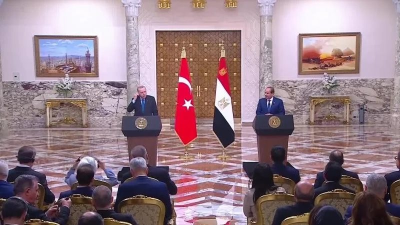 الرئيس السيسي والرئيس