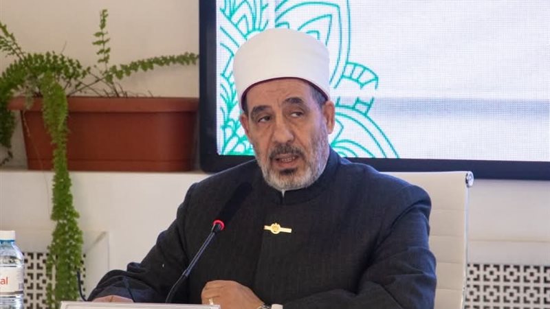 الدكتور أحمد حسين