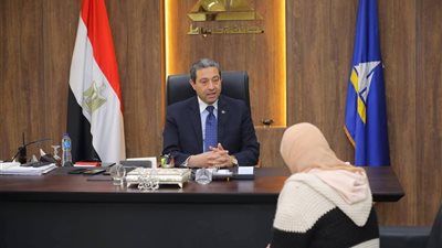 لتعزيز كفاءة الإدارات.. محافظ دمياط يكلف عايدة الرفاعي بإدارة مديرية الإسكان 