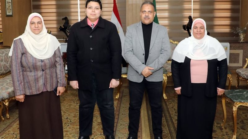 زيارة وفد من بنك