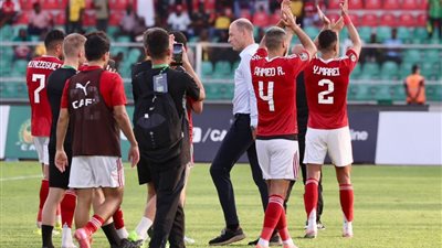 «توروب» و«الشناوي» يحضران المؤتمر الصحفي لمباراة الأهلي وشبيبة القبائل