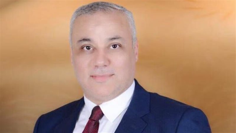رئيس لجنة السياحة