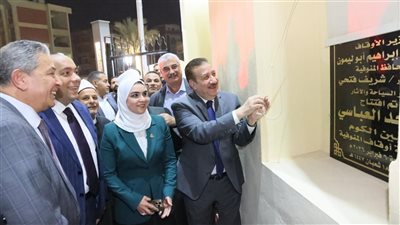 عمره 110 عام من عصر الخديوي عباس حلمي.. محافظ المنوفية يفتتح المسجد العباسي