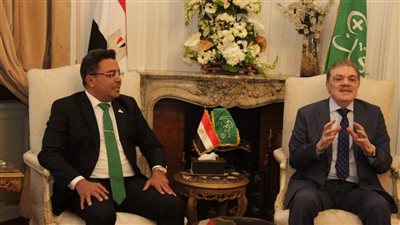 تعزيزًا للحياة السياسية المصرية.. رئيس حزب الوعي يلتقي السيد البدوي
