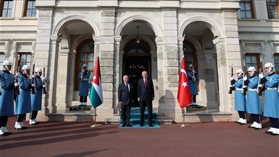 صور.. أردوغان يستقبل العاهل الأردني في اسطنبول بمراسم رسمية