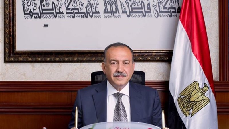 صورة المحافظ 
