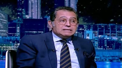 زميل كلية المحاسبين القانونيين الأمريكية: السياسة والاقتصاد وجهان لعملة واحدة