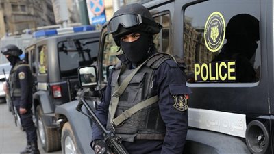 ضبط عدد من تجار الكيف والخارجين على القانون فى حملة بالسلام