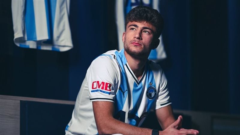 عودة فاخوري لاعب