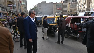 محافظ الغربية يؤكد علي ضرورة فتح ملف رسمي للتوكتوك بالوحدة المحلية