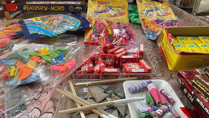 المفرقعات والصواريخ