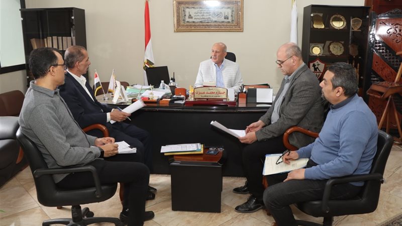 جانب من اجتماعات