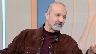 أيمن عزب: نيفين غيرت مجرى حياتي.. والحب الحقيقي مبني على الصراحة والاحتواء