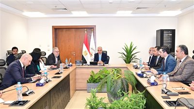 سويلم: مصر تواجه تحدي ندرة المياه وتعتمد على نهر النيل بنسبة ٩٨٪