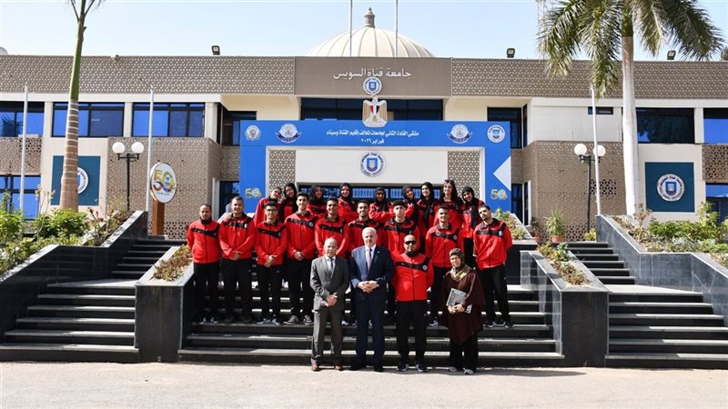 رئيس جامعة قناة السويس
