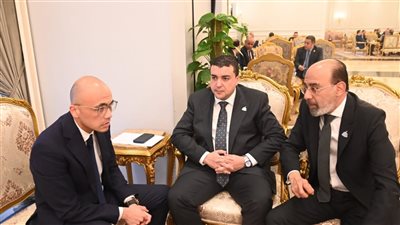 شادي الكومي: التعديل الوزاري جاء في توقيت مناسب لضخ دماء جديدة في الحكومة 