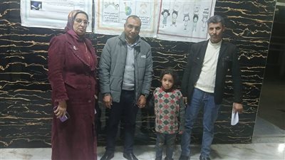 محافظ دمياط يتابع إنقاذ طفلة يتيمة بكفر سعد وتوفير رعاية إنسانية آمنة