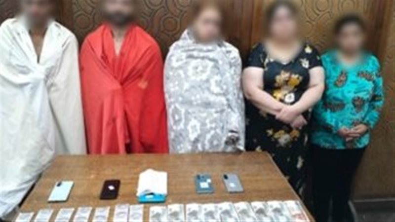 المتهمين 